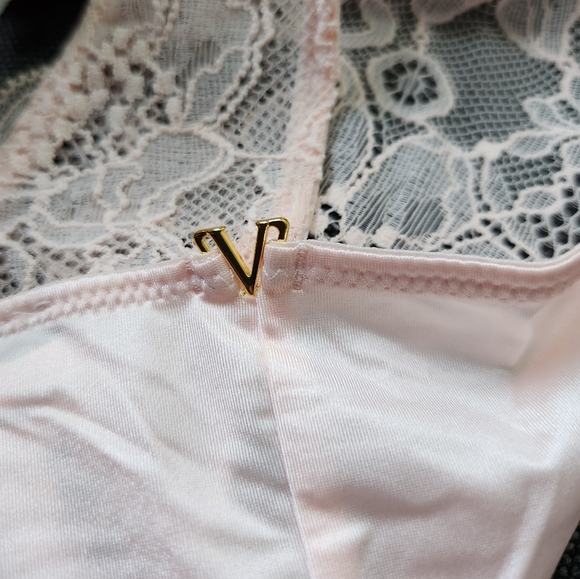 Victoria Secret Lace Trim Cheekini Panty Medium Size Purest Pink Color - Picture 7 of 7